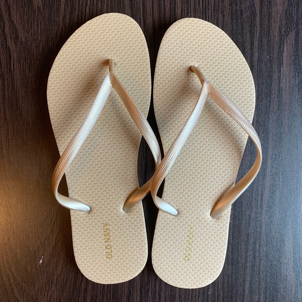 Old Navy Flip Flops